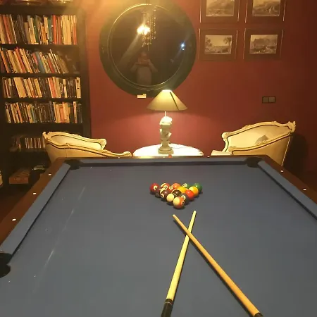Orangeus Villa וילה